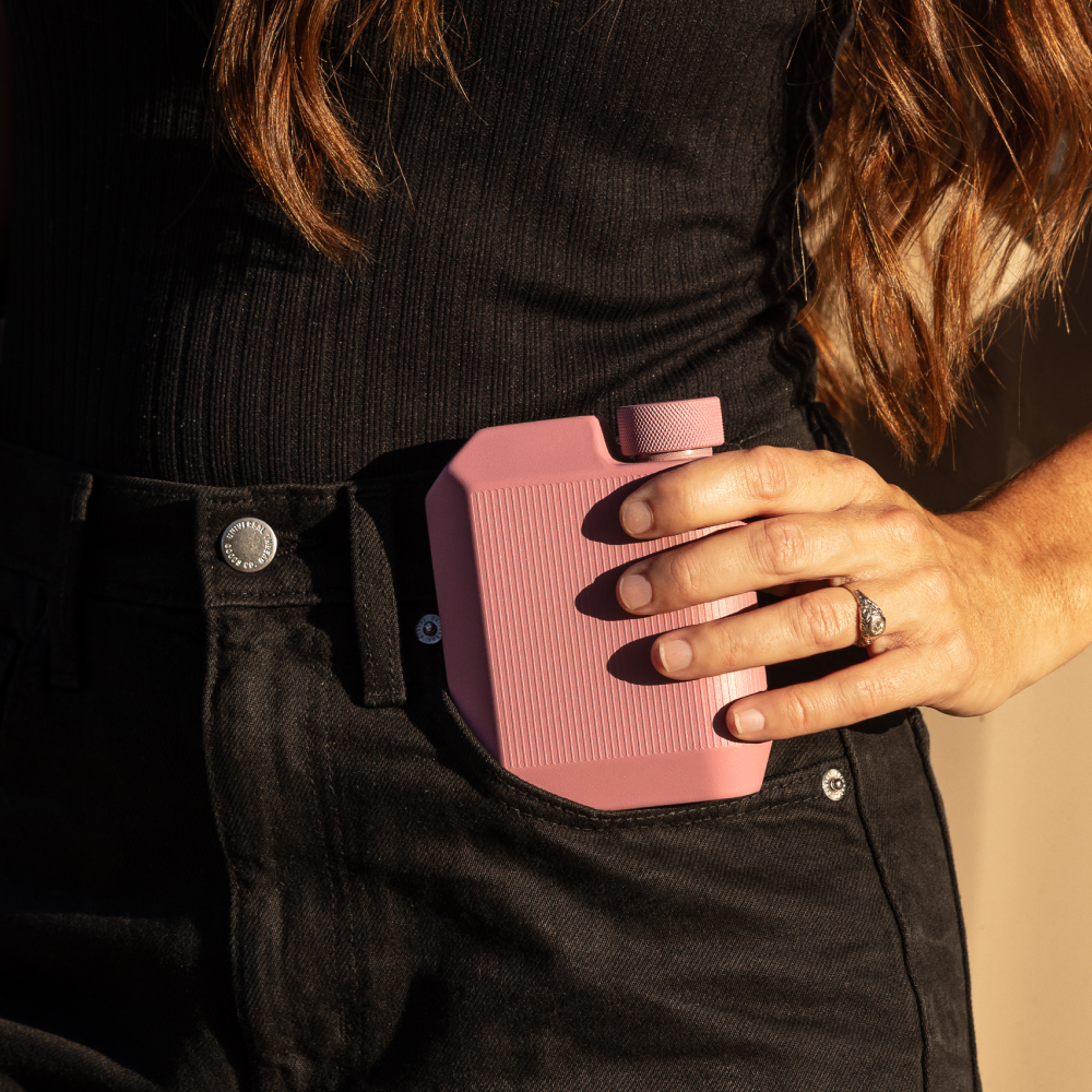 cool-flask-m5 28daceaaeae4--PDP-1-Desert-Rose-Flask.png