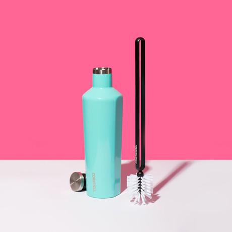 bottle-brush-f3 accessories_bottlebrush_lifestyle.jpg