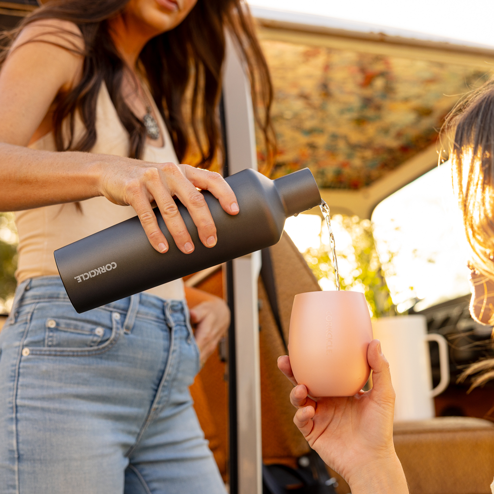 vinnebago-e7 e9a21e7fb71f--Vinnebago-lifestyle.png